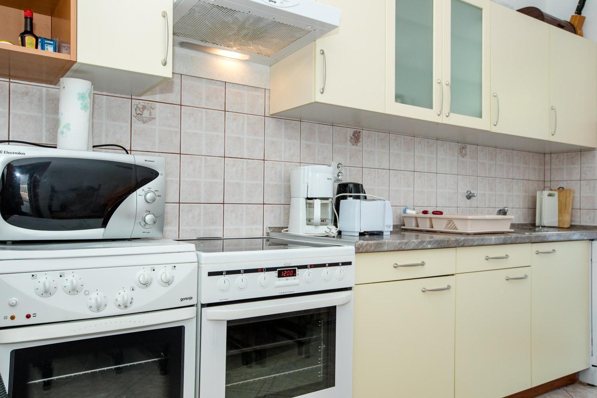 Lovely Meta Apartments Palit Esterno foto