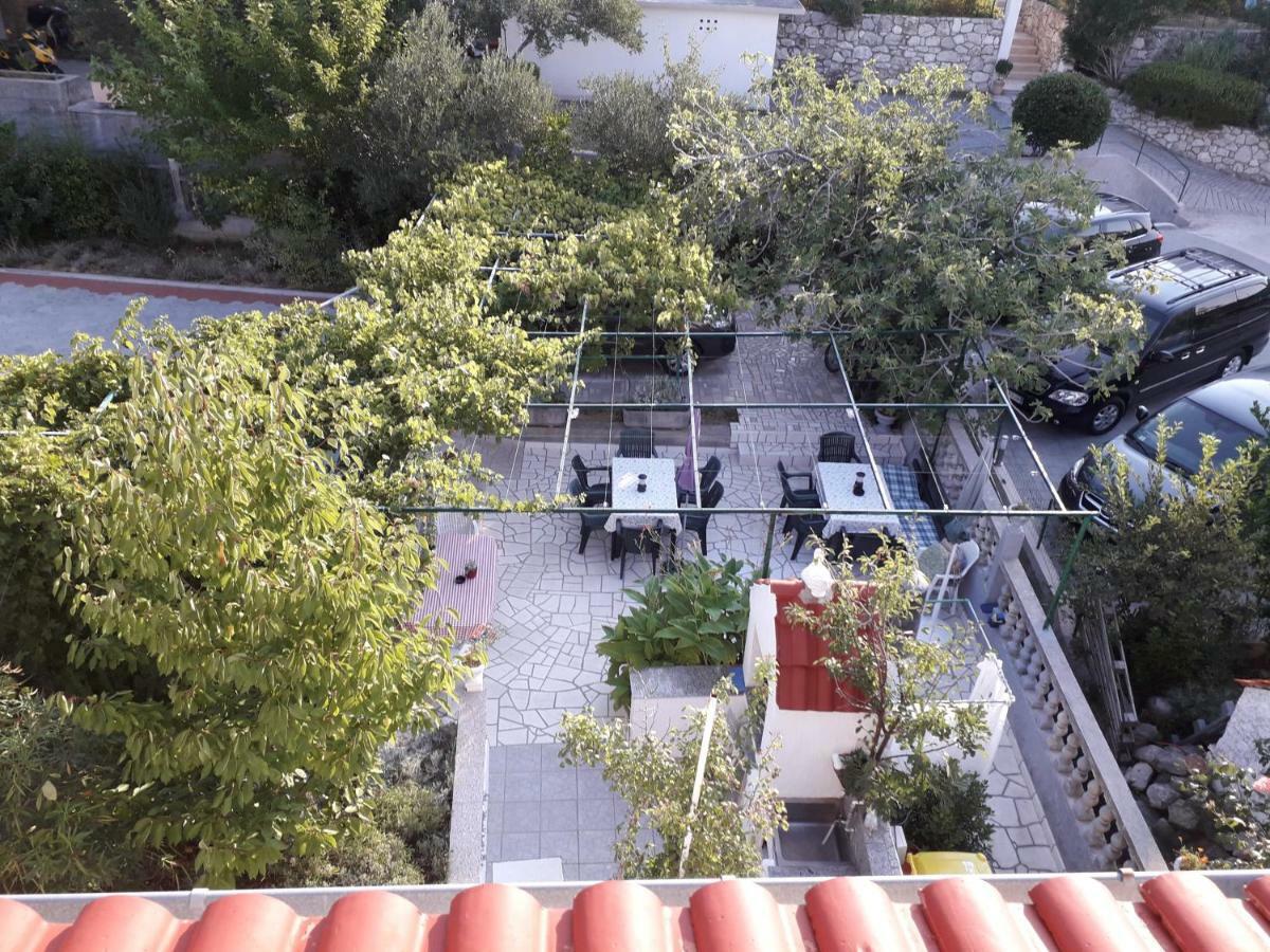 Lovely Meta Apartments Palit Esterno foto